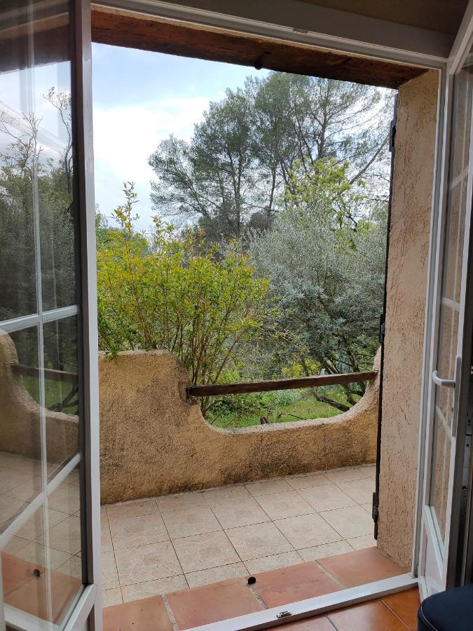 Villa Les Chariotins Draguignan Exterior photo