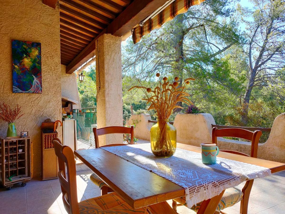 Villa Les Chariotins Draguignan Exterior photo