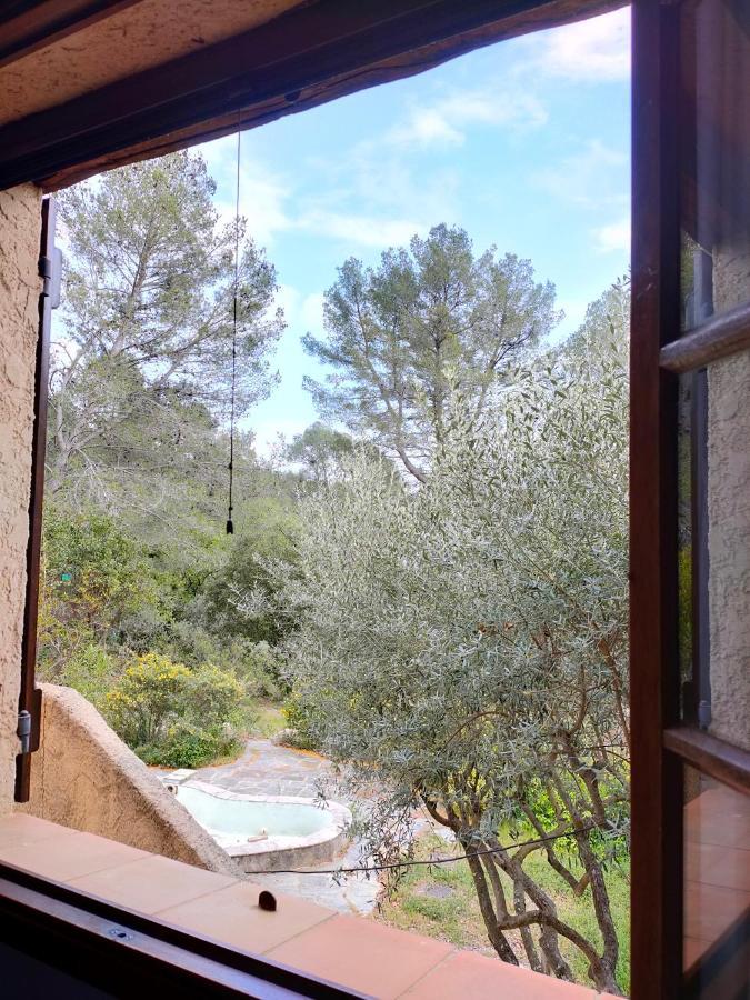 Villa Les Chariotins Draguignan Exterior photo