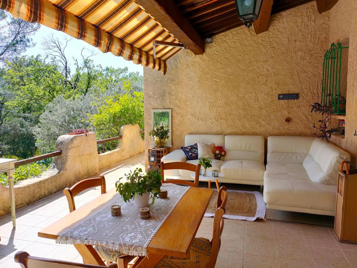 Villa Les Chariotins Draguignan Exterior photo